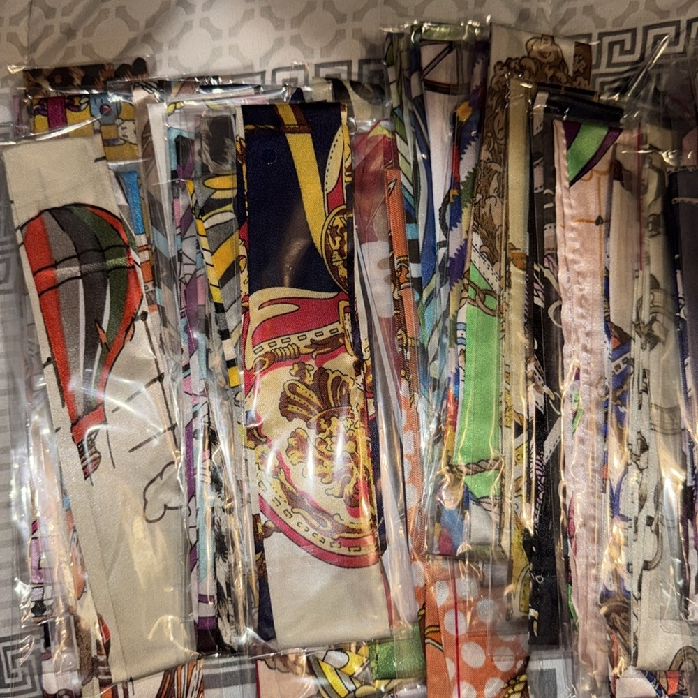 Bag scarves or hairbands - assorted Qty10
